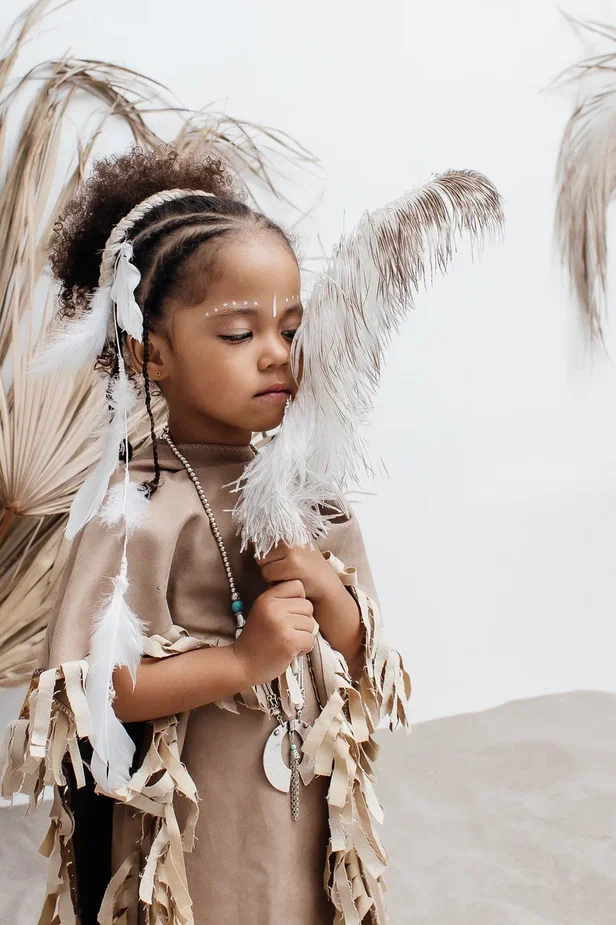Алисия дети. Индейцы с реки Xingu Бразилия девочки. Индейцы с реки Xingu Бразилия дети. Тробрианцы племя. Индейцы Шингу.